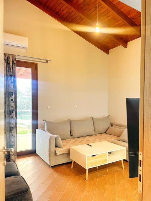 Kathiana Cozy Apartment Luaran gambar